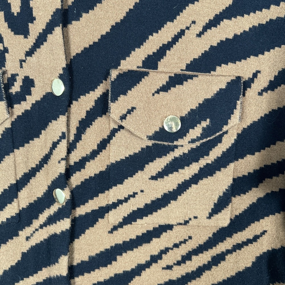 Ruby Rd. Soft Knit Shacket Women's 3XL Leopard Zebra Print Black Brown Gold Snap - Picture 3 of 7